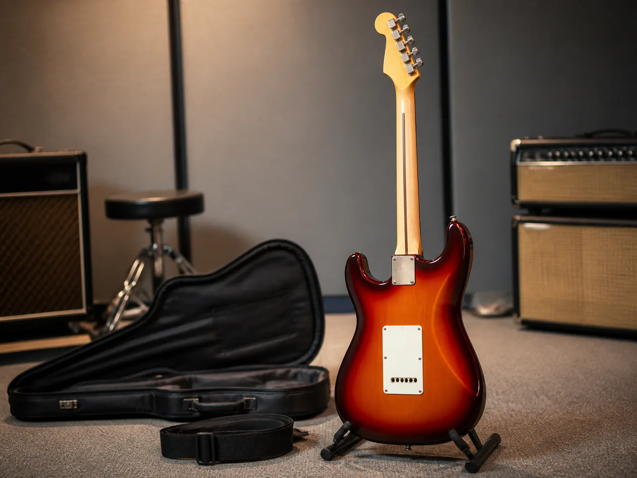 Fender Stratocaster Player Series, image 2 sur 5